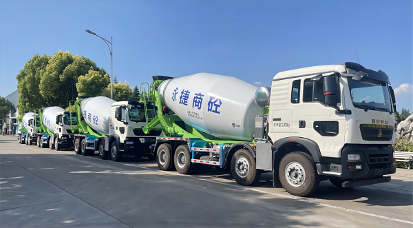 【重卡新聞】4月重卡銷8.7萬(wàn)輛！二季度“開(kāi)場(chǎng)”實(shí)現(xiàn)正增長(zhǎng)！